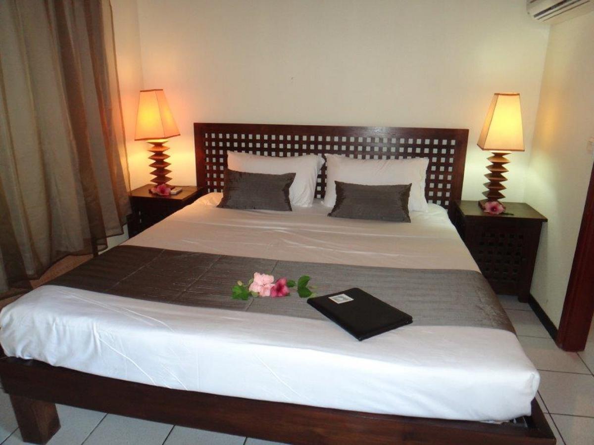 Hotel Nengone Village Mare Ngoại thất bức ảnh